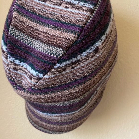 Hat - Picture 2 of 2